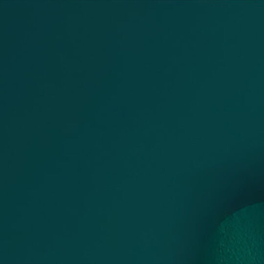 HR Powercell serum, groene digitale sfeer en gezicht