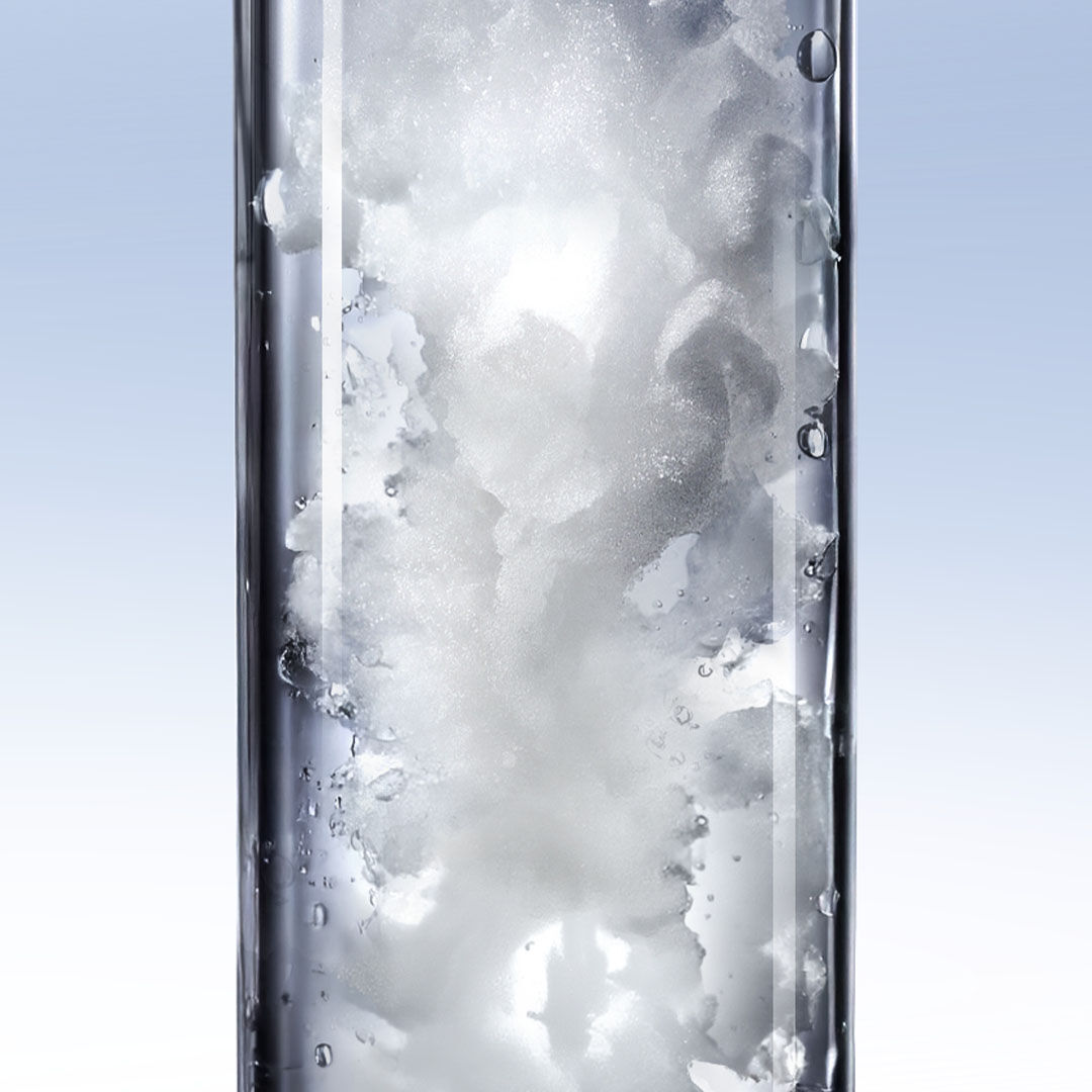 Close-up van de zachte formule van Pure Ritual met 25% huidverzorgingsessence voor een hydraterende reiniging.